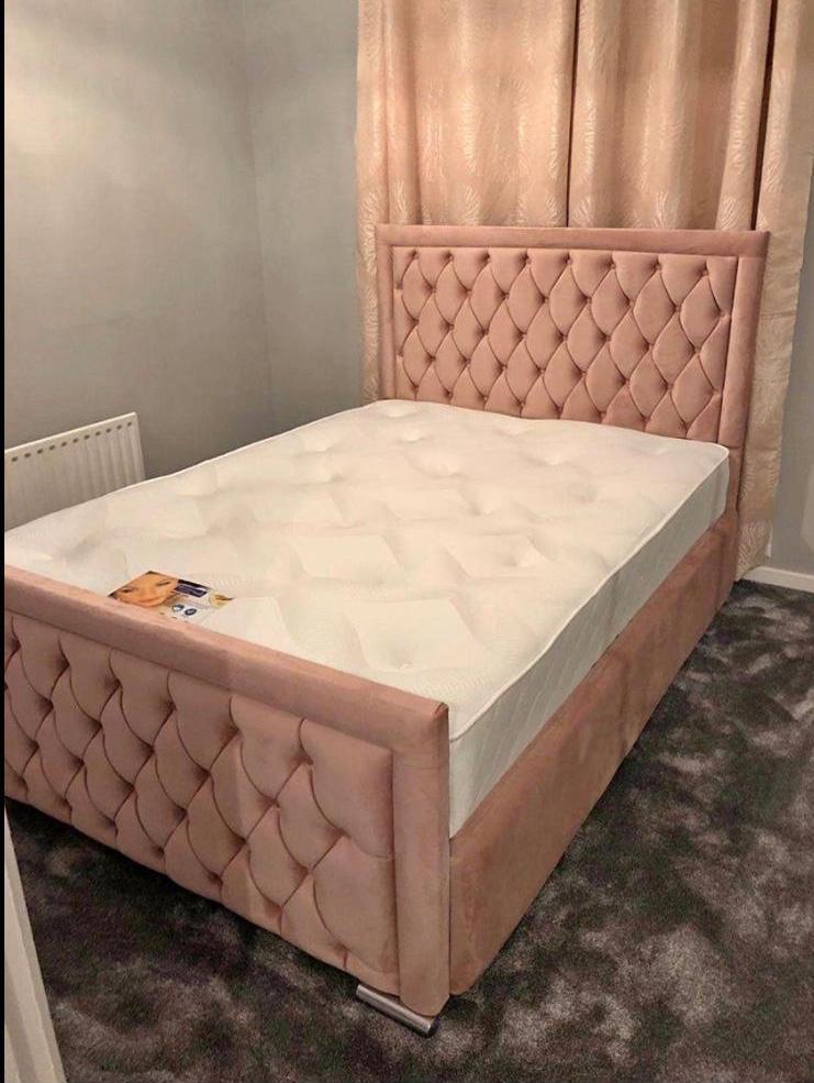 Monaco Bordered Chesterfield "Ottoman" Frame & Mattress Package